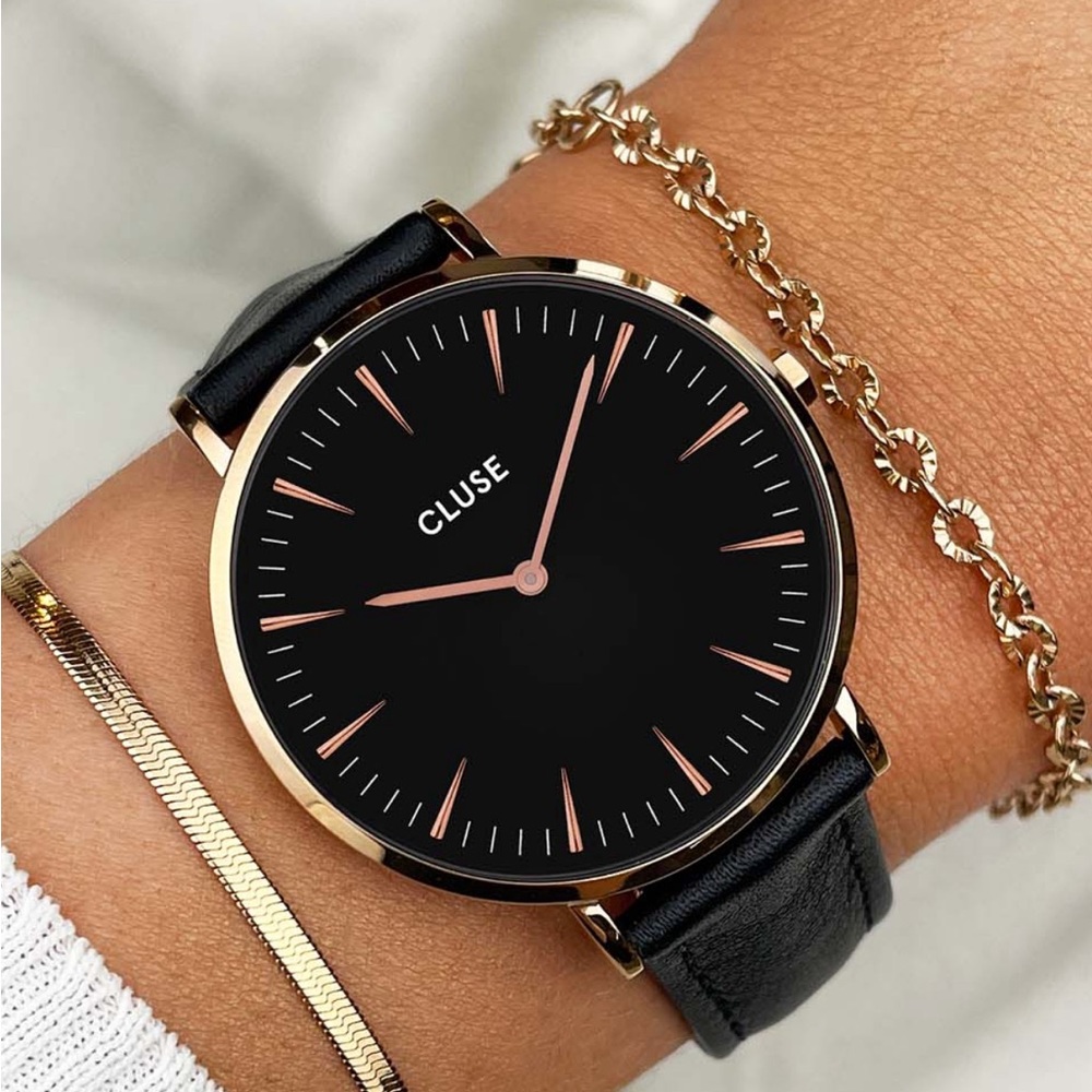 Boho chic black leather, rose gold CW0101201011
